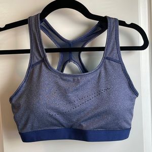Nike M sports bra